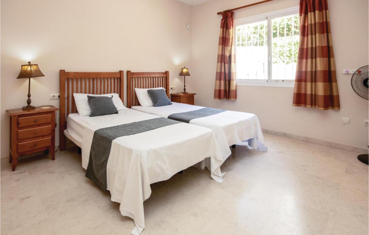 Nice Apartment In Cabopino With 2 Bedrooms, Wifi And Outdoor Swimming Pool Marbella Esterno foto